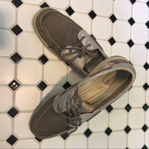 GUC 10 Limited Edition Sperry’s